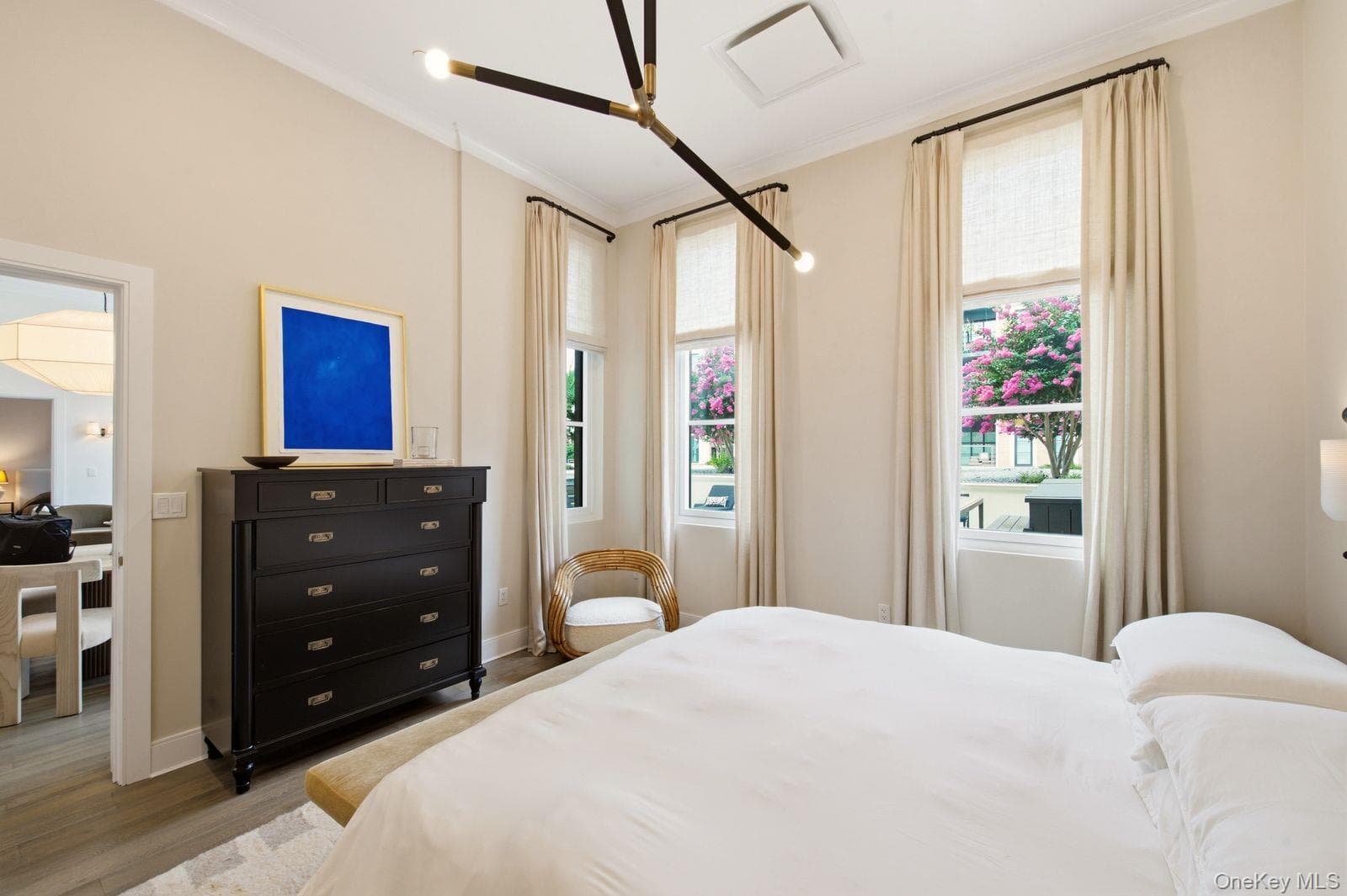 100 Garvies Point Road Unit: 1007 thumbnail 14