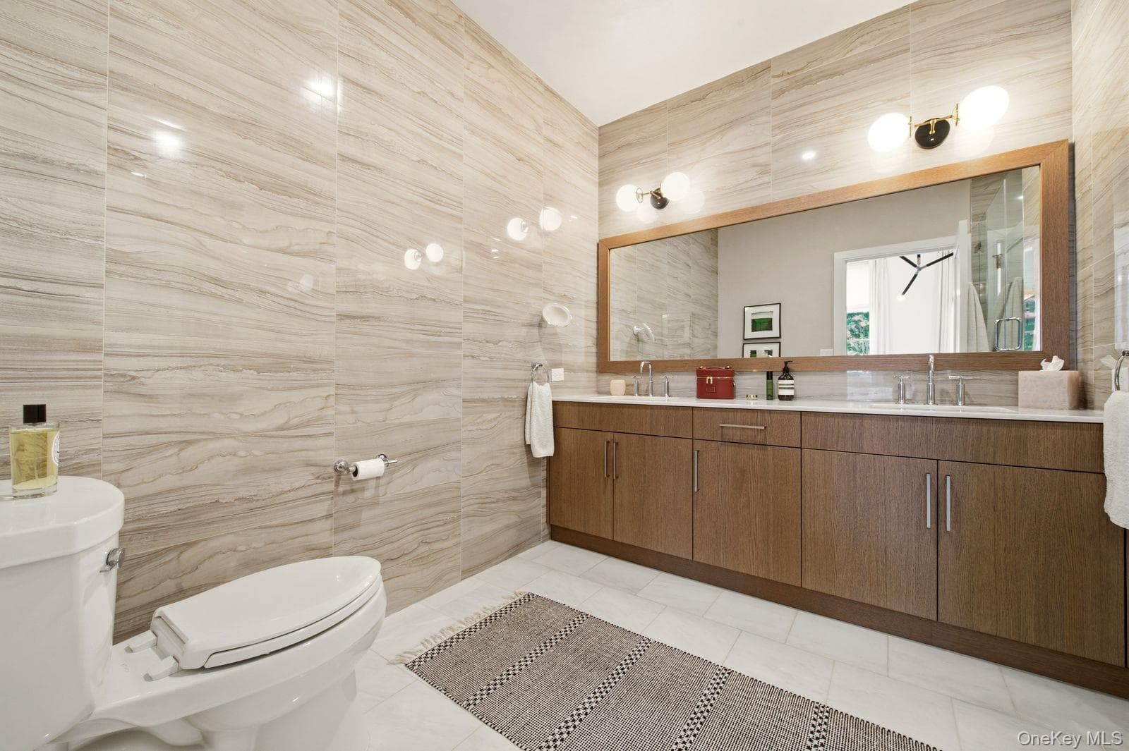 100 Garvies Point Road Unit: 1007 thumbnail 17