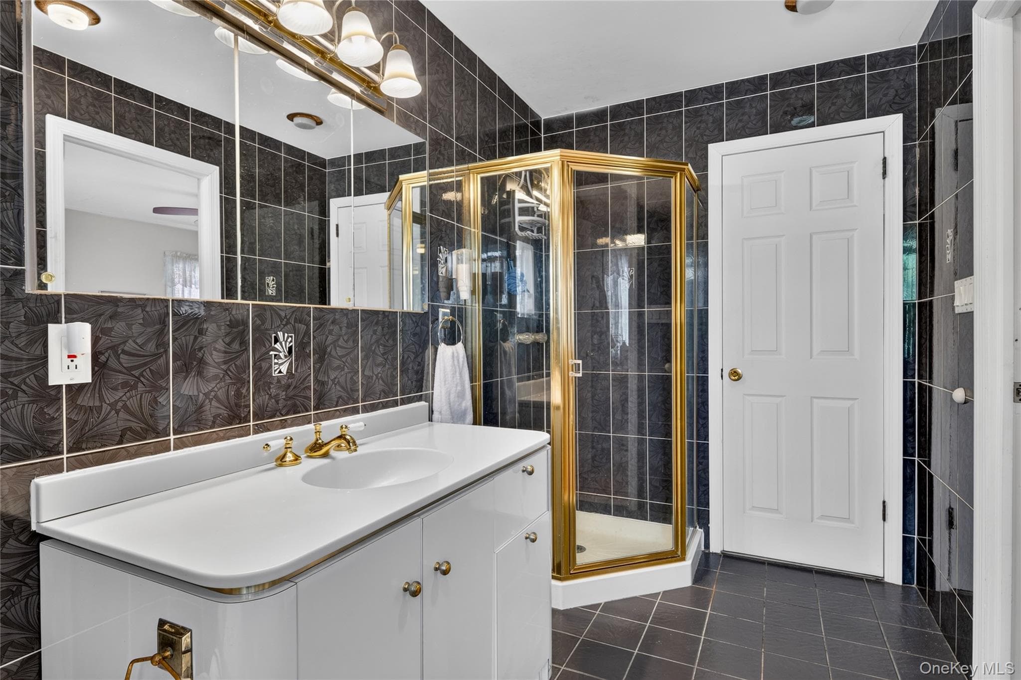 189-33 46th Avenue thumbnail 16