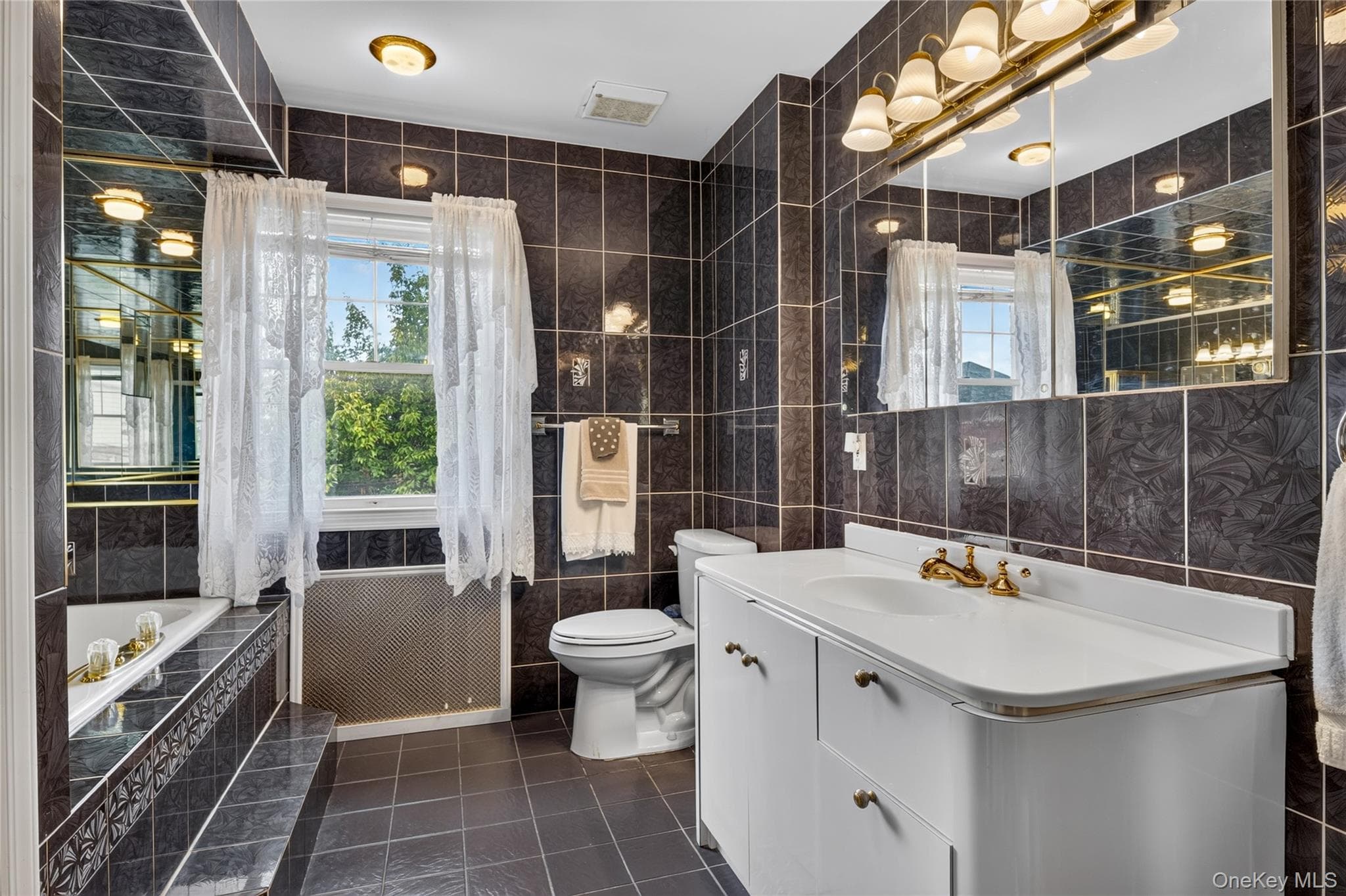 189-33 46th Avenue thumbnail 15