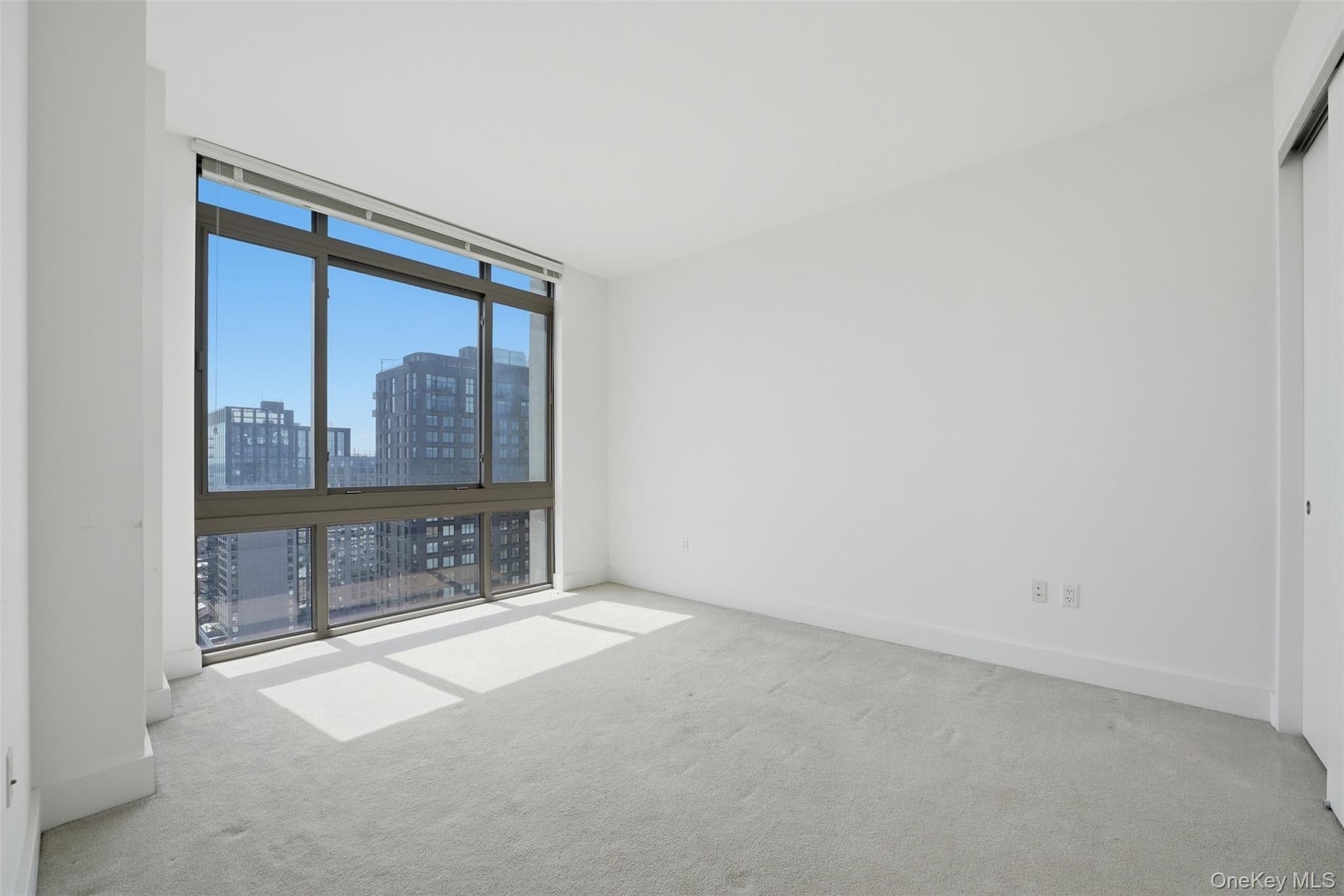 175 Huguenot Street Unit: 2602 thumbnail 8