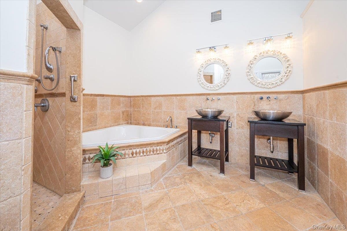 87 Soundview Drive thumbnail 25