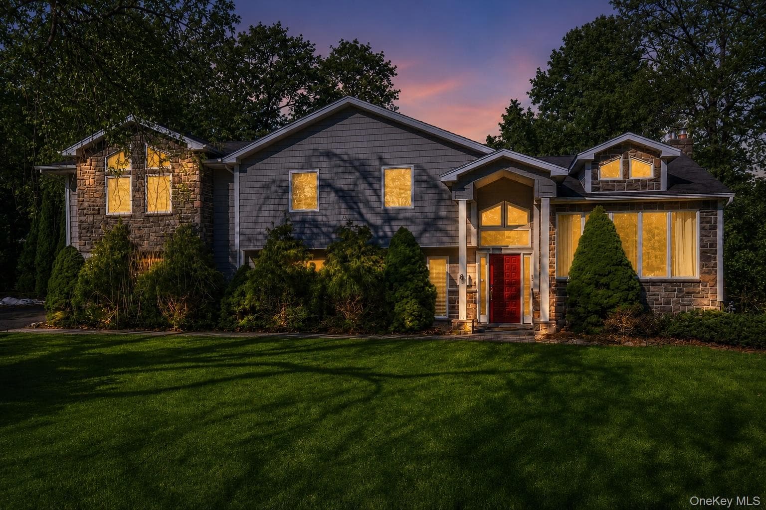 87 Soundview Drive thumbnail 4
