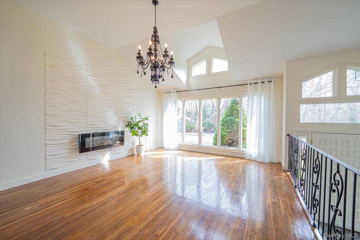 87 Soundview Drive thumbnail 7