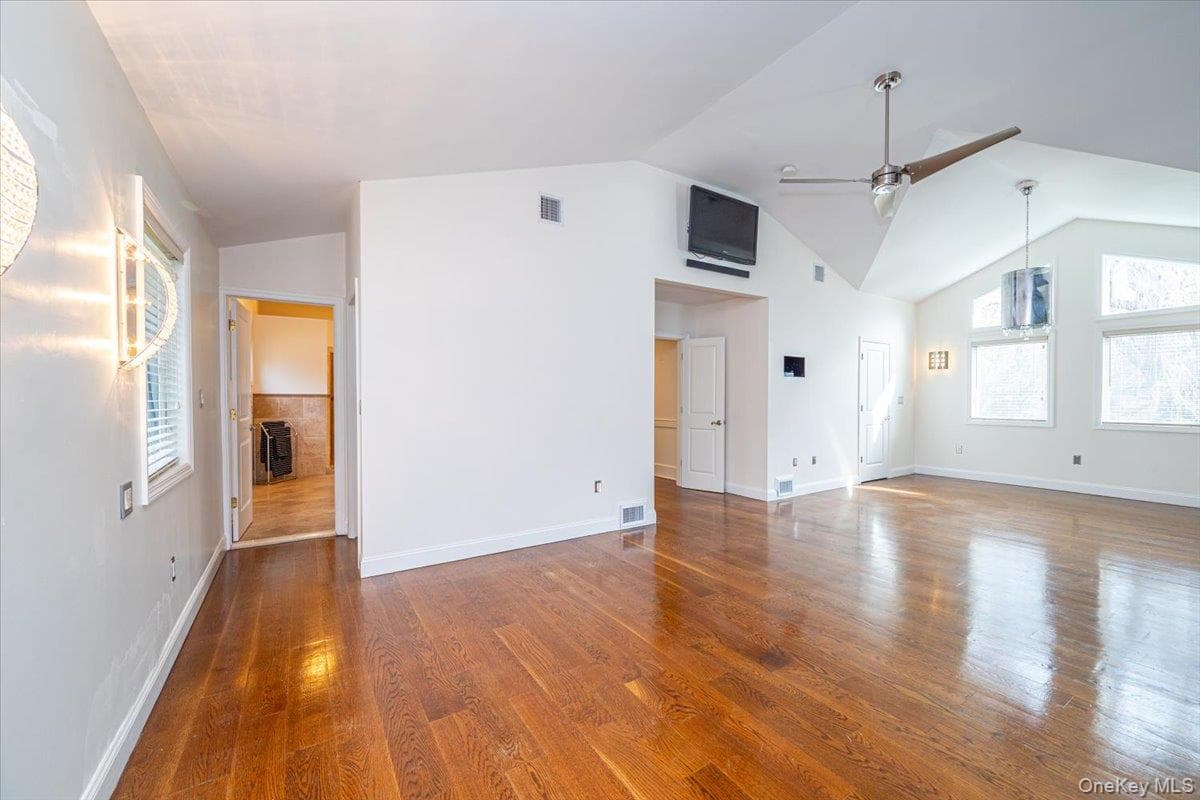 87 Soundview Drive thumbnail 20