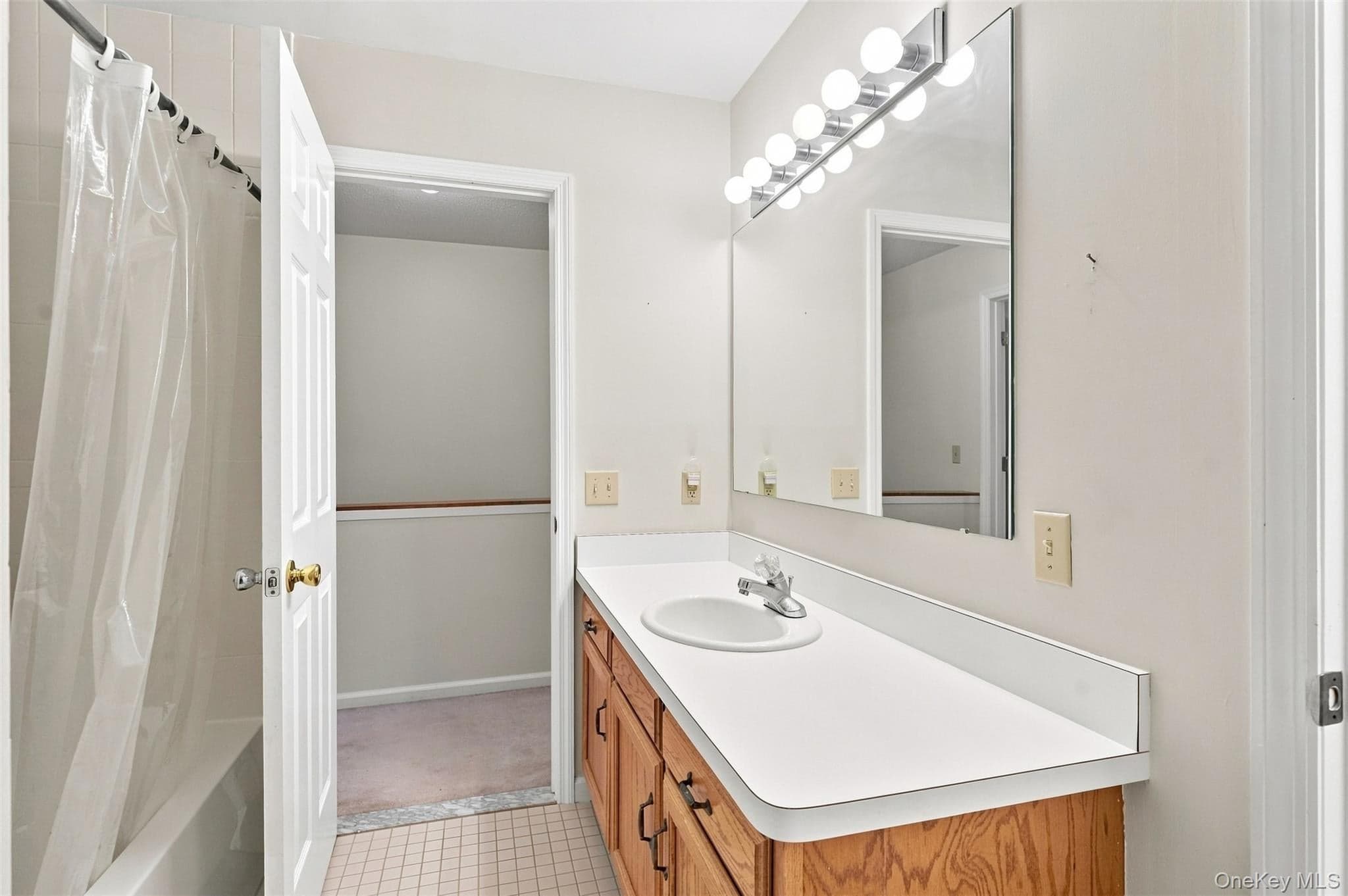 103 Kensington Court thumbnail 21