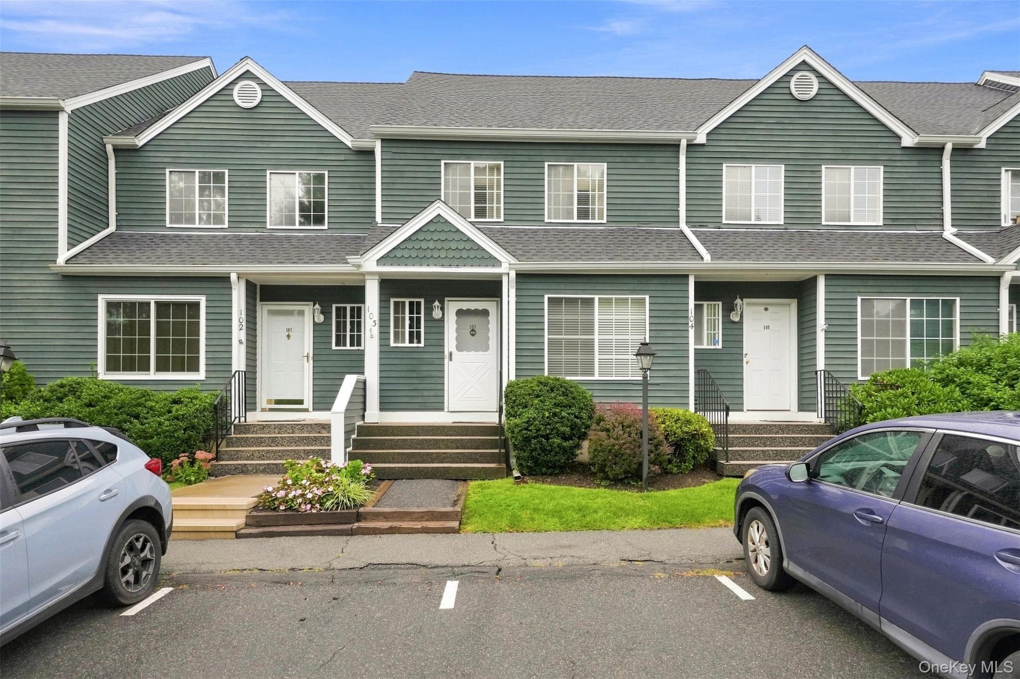 103 Kensington Court, Brewster