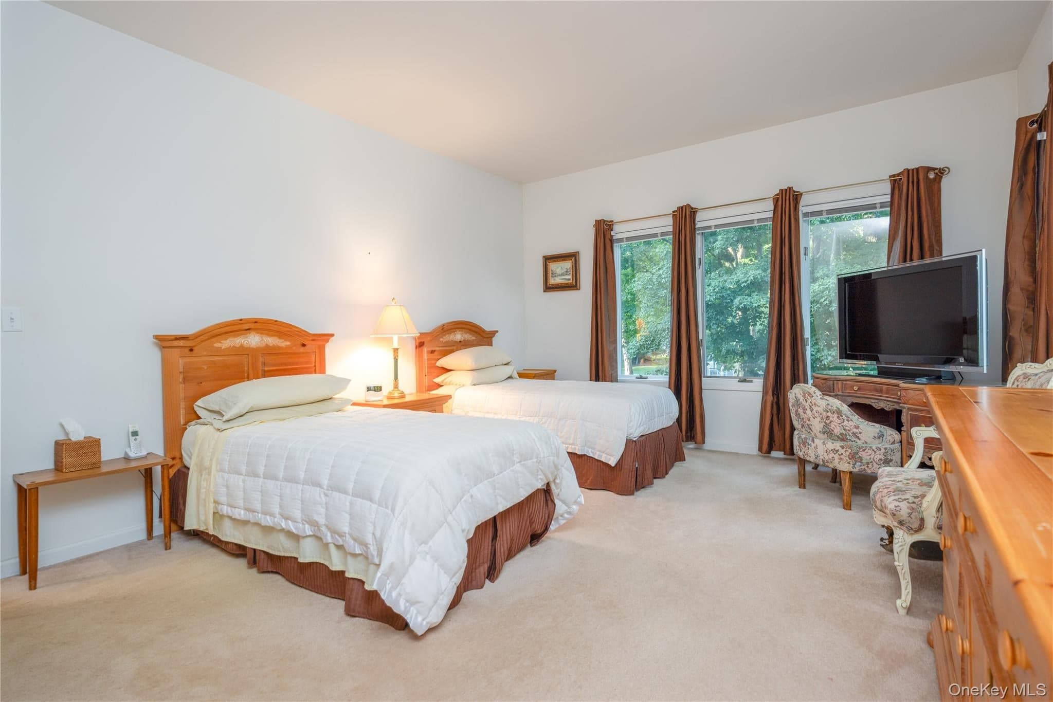 11 Hawk Nest Road thumbnail 20