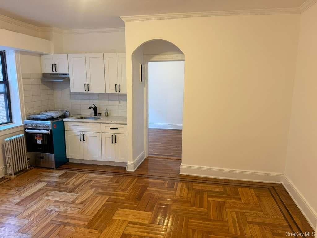 61-40 Saunders Street Unit: D24 thumbnail 17