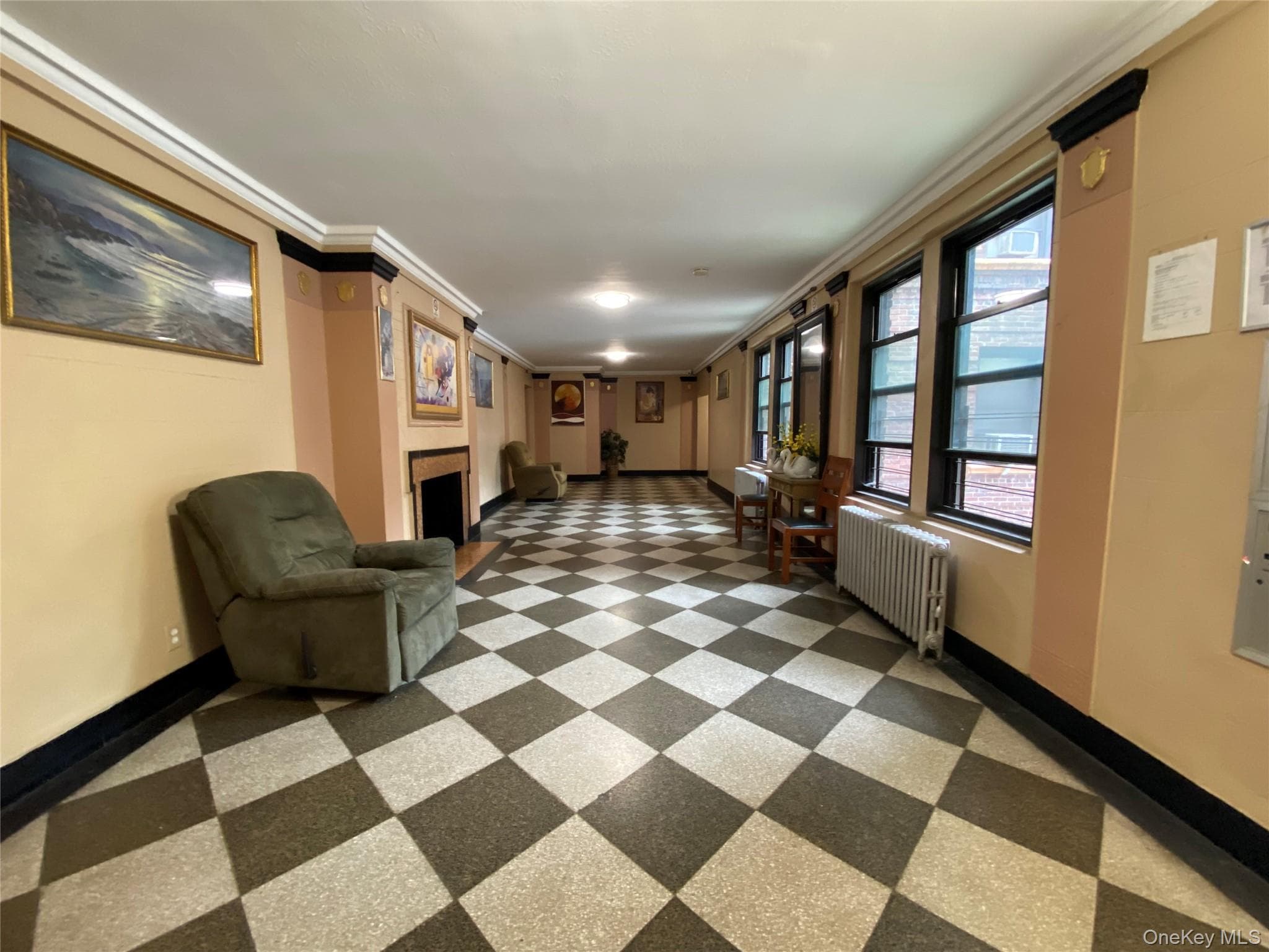 61-40 Saunders Street Unit: D24, Rego Park