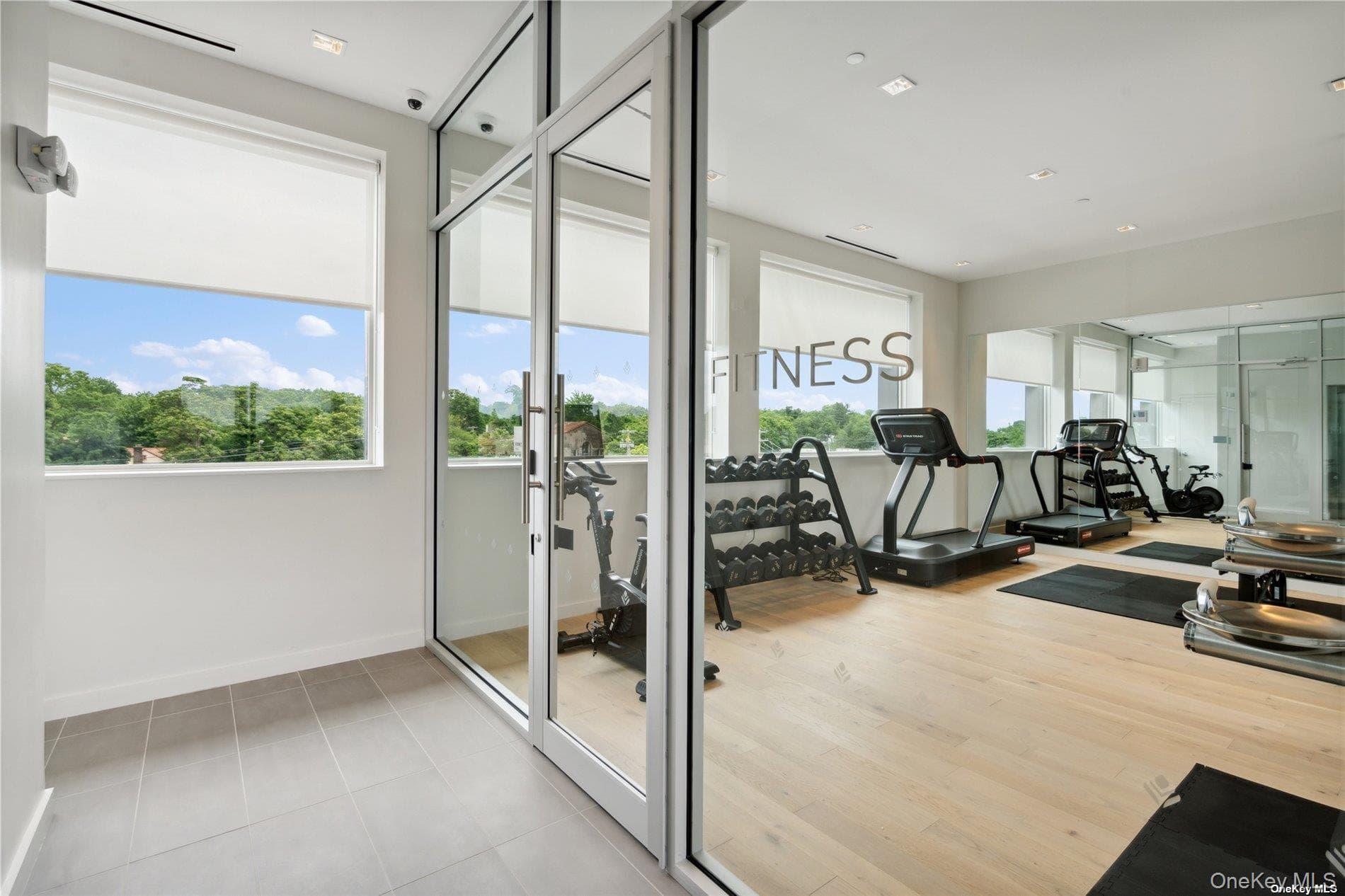 218 Middle Neck Road Unit: 102 thumbnail 13