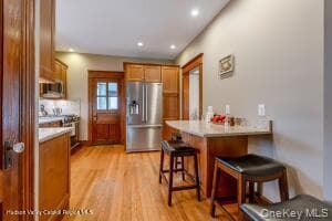 160 Oneil Street thumbnail 14
