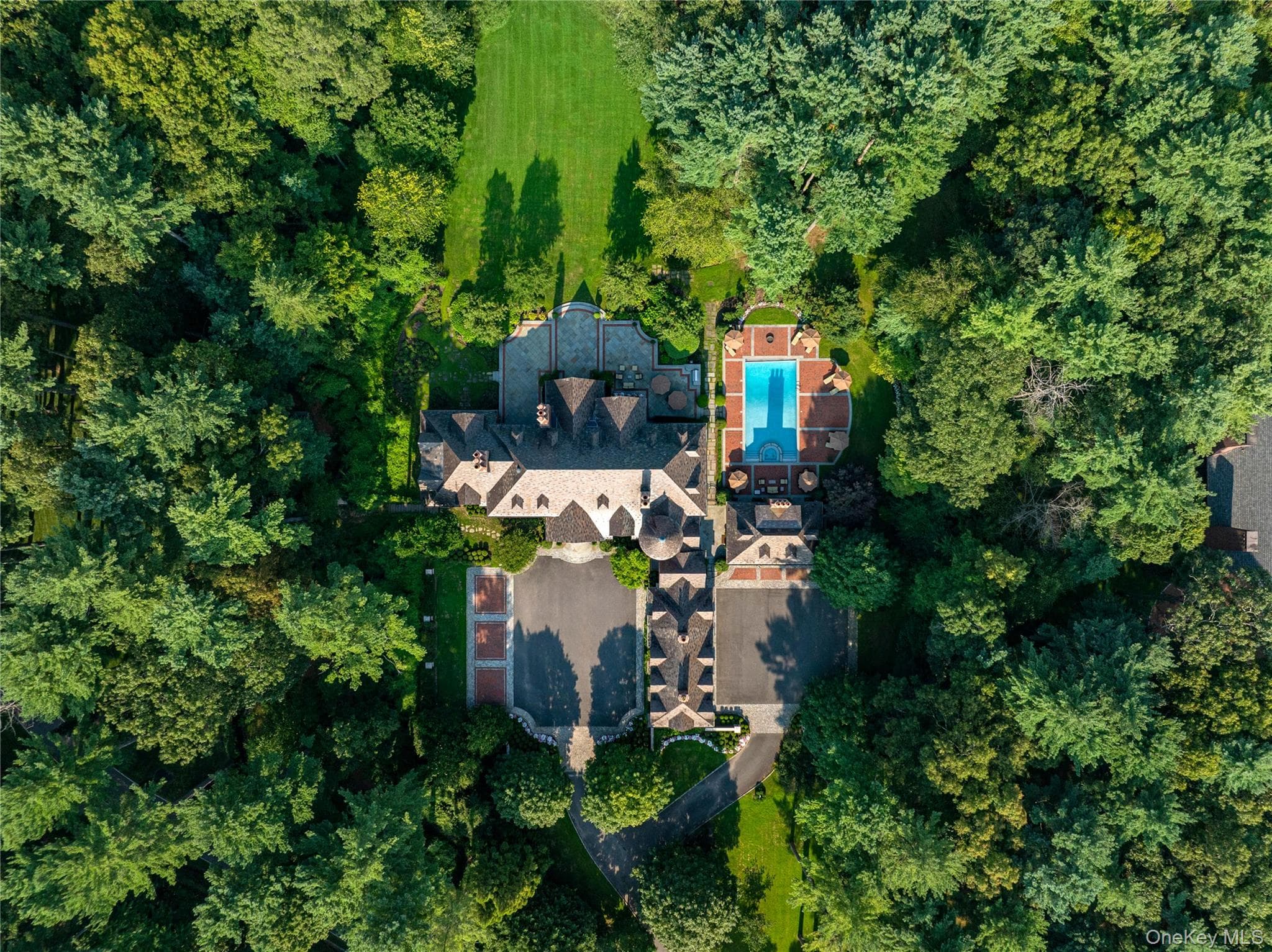 39 Chestnut Hill Drive thumbnail 3