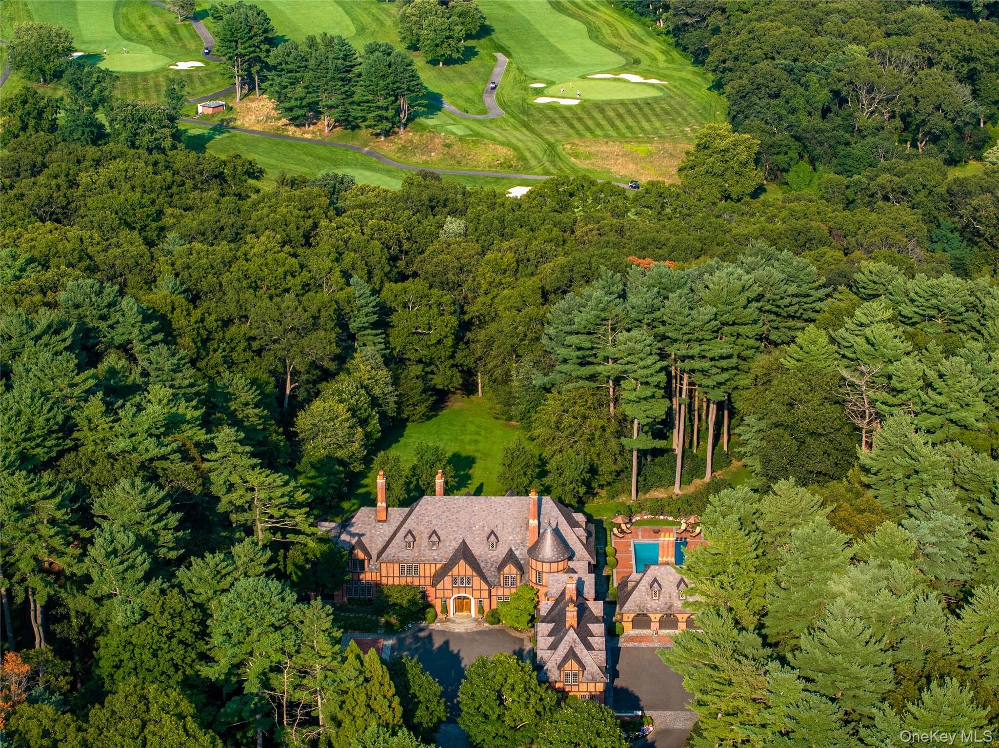 39 Chestnut Hill Drive thumbnail 2