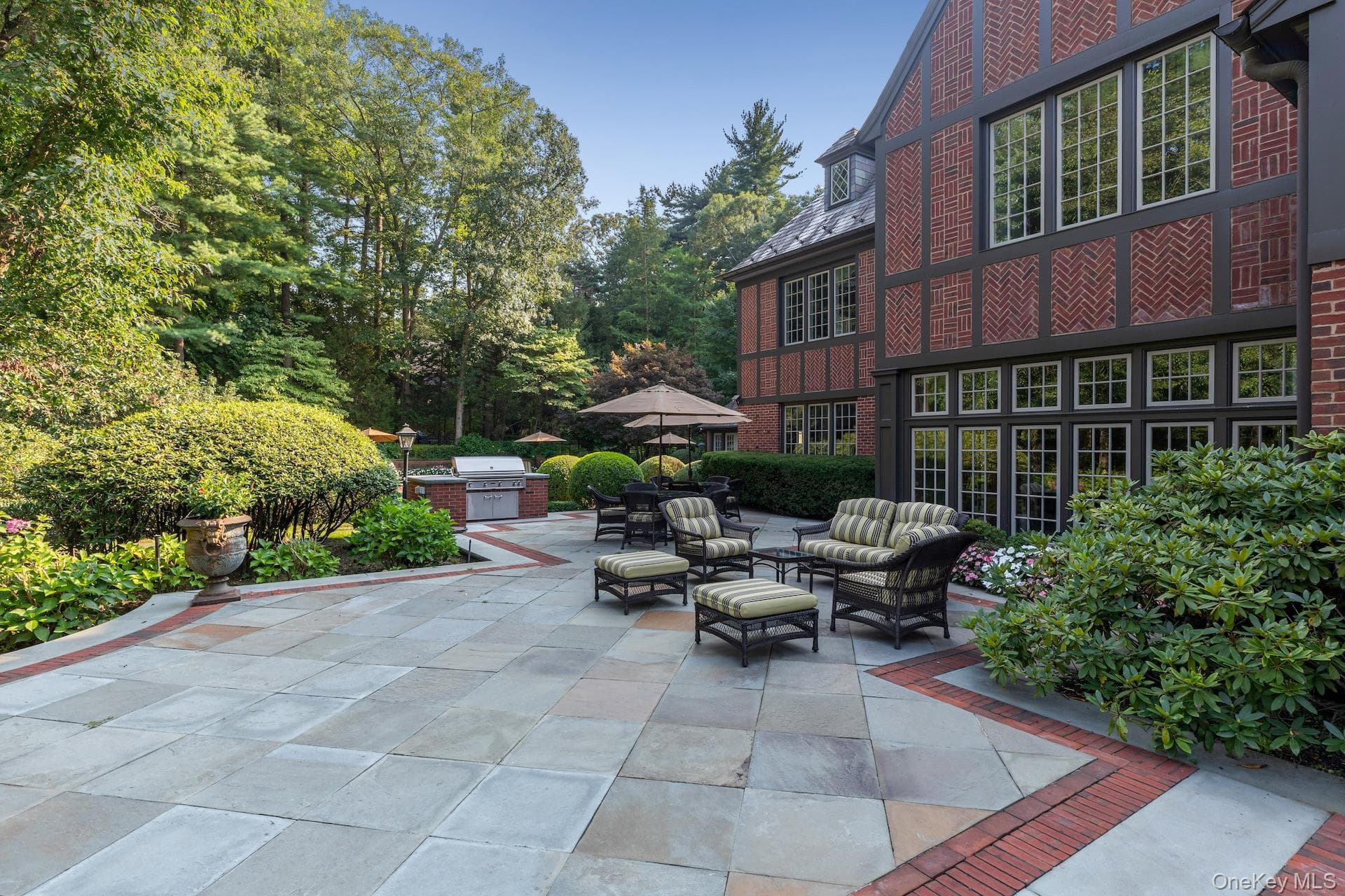 39 Chestnut Hill Drive thumbnail 45