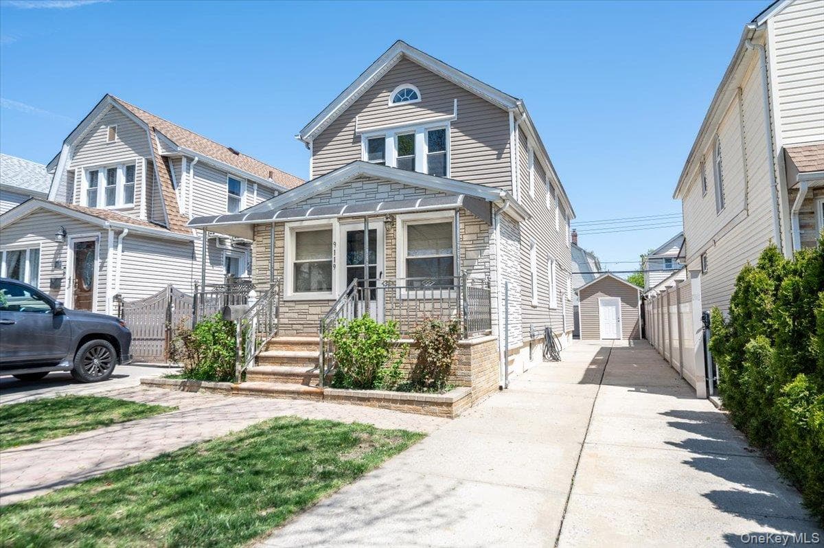 91-19 216th Street, Queens Village