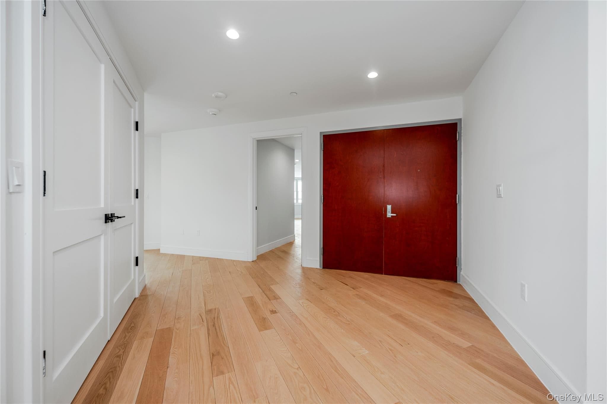 50 W Broadway Unit: 1001 thumbnail 9