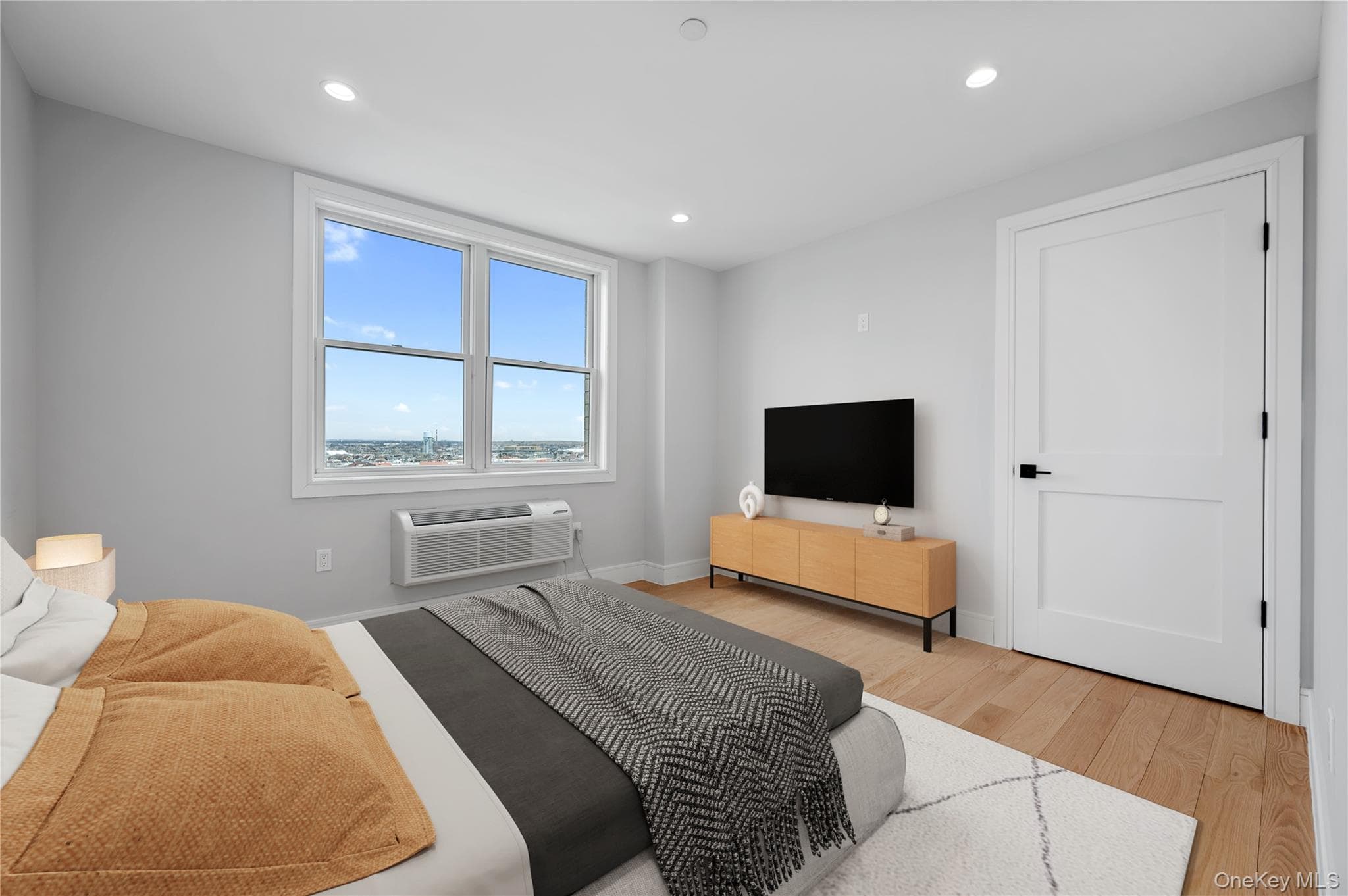 50 W Broadway Unit: 1001 thumbnail 34