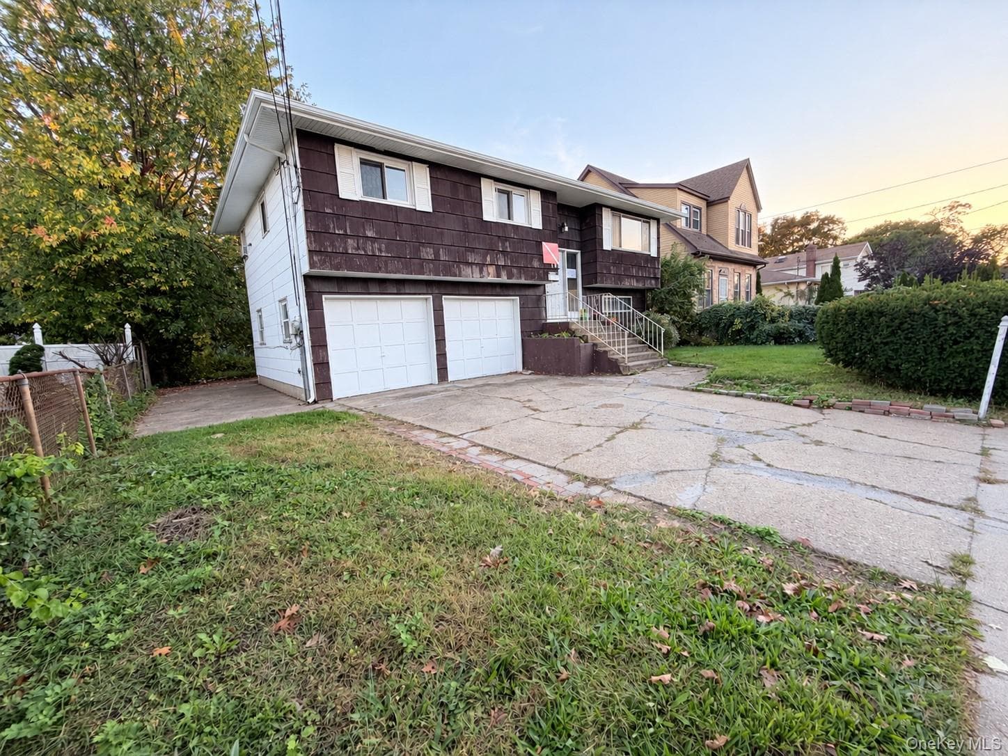 105 Debevoise Avenue thumbnail 2