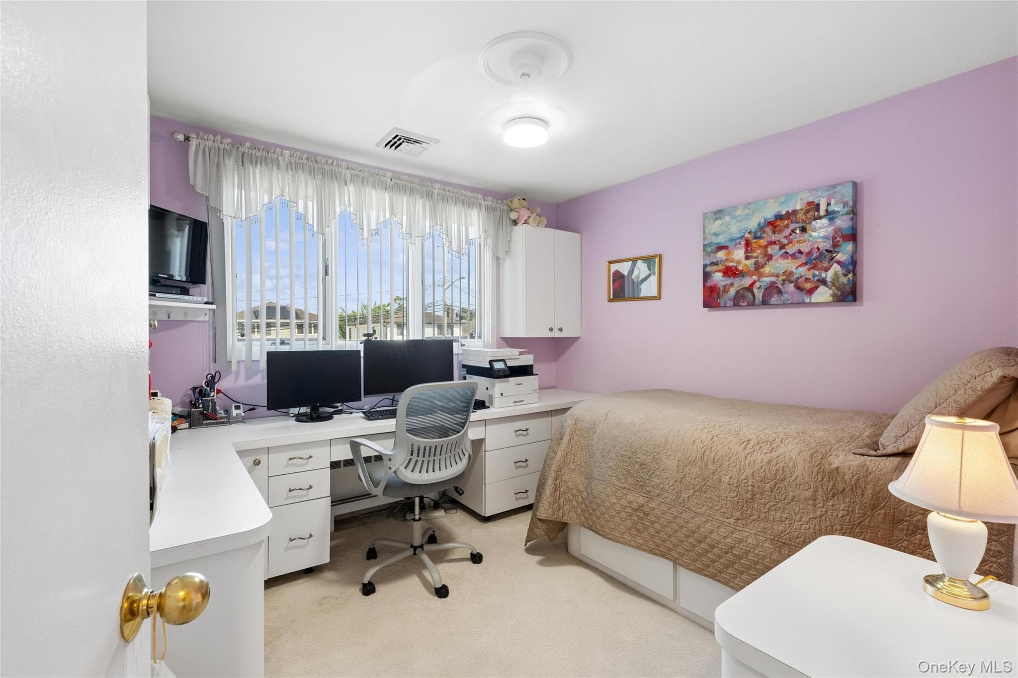 2105 Holland Way thumbnail 18