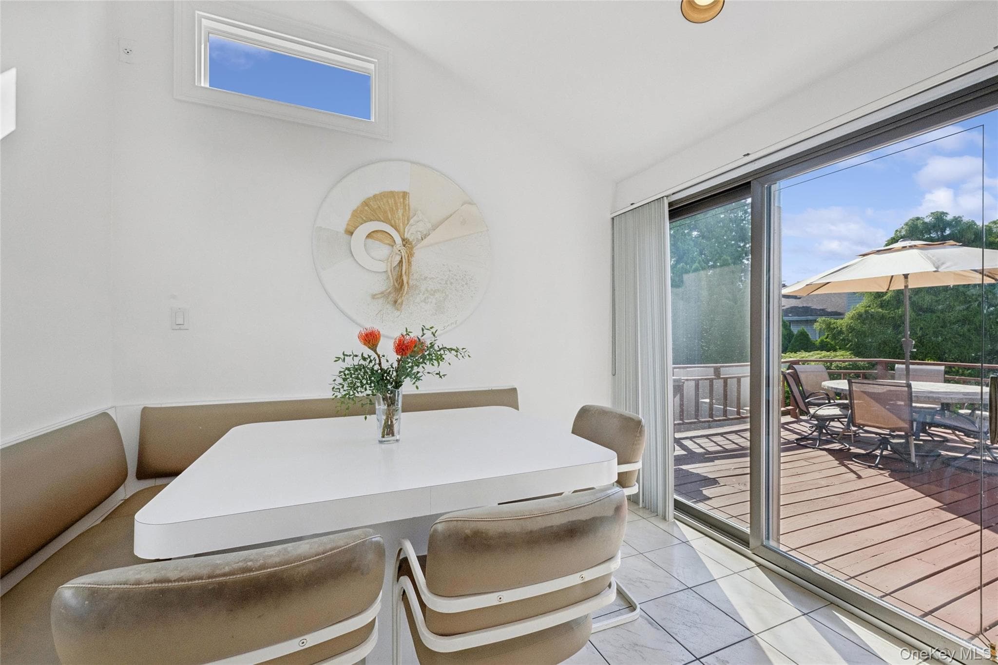 2105 Holland Way thumbnail 9