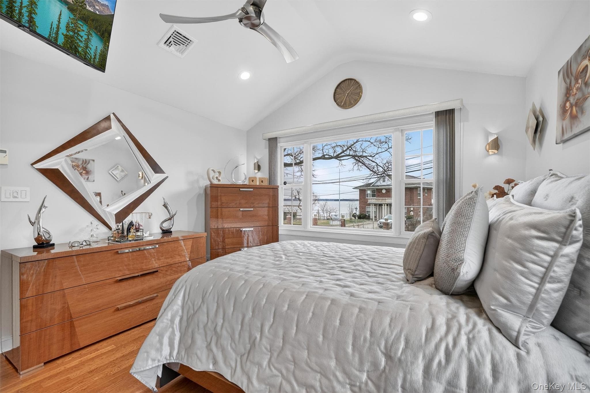 3377 Agar Place thumbnail 30