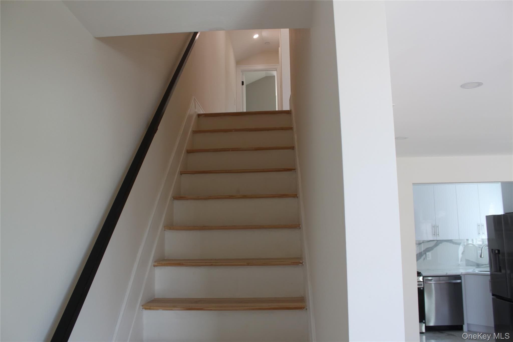 14518 106th Avenue thumbnail 38