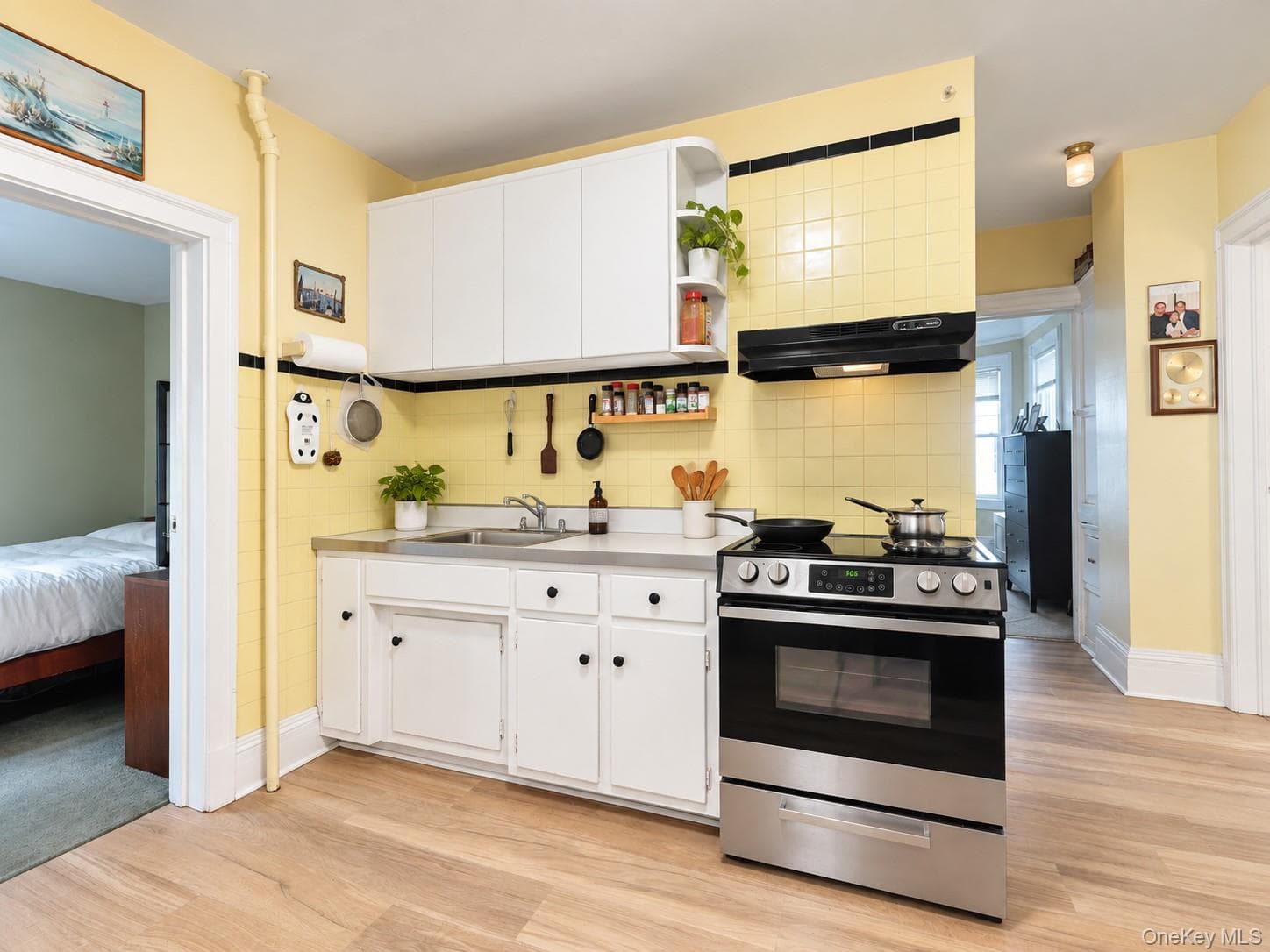 108 Soundview Street thumbnail 7