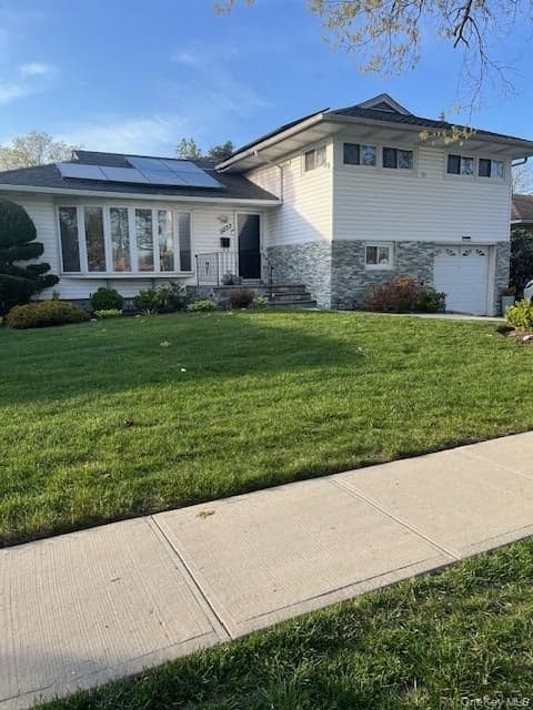 Address Withheld By Request, Uniondale