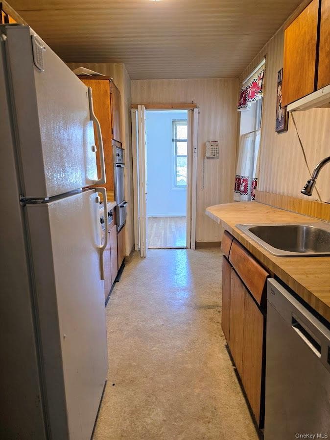 18-50 211th Street Unit: 1B thumbnail 9