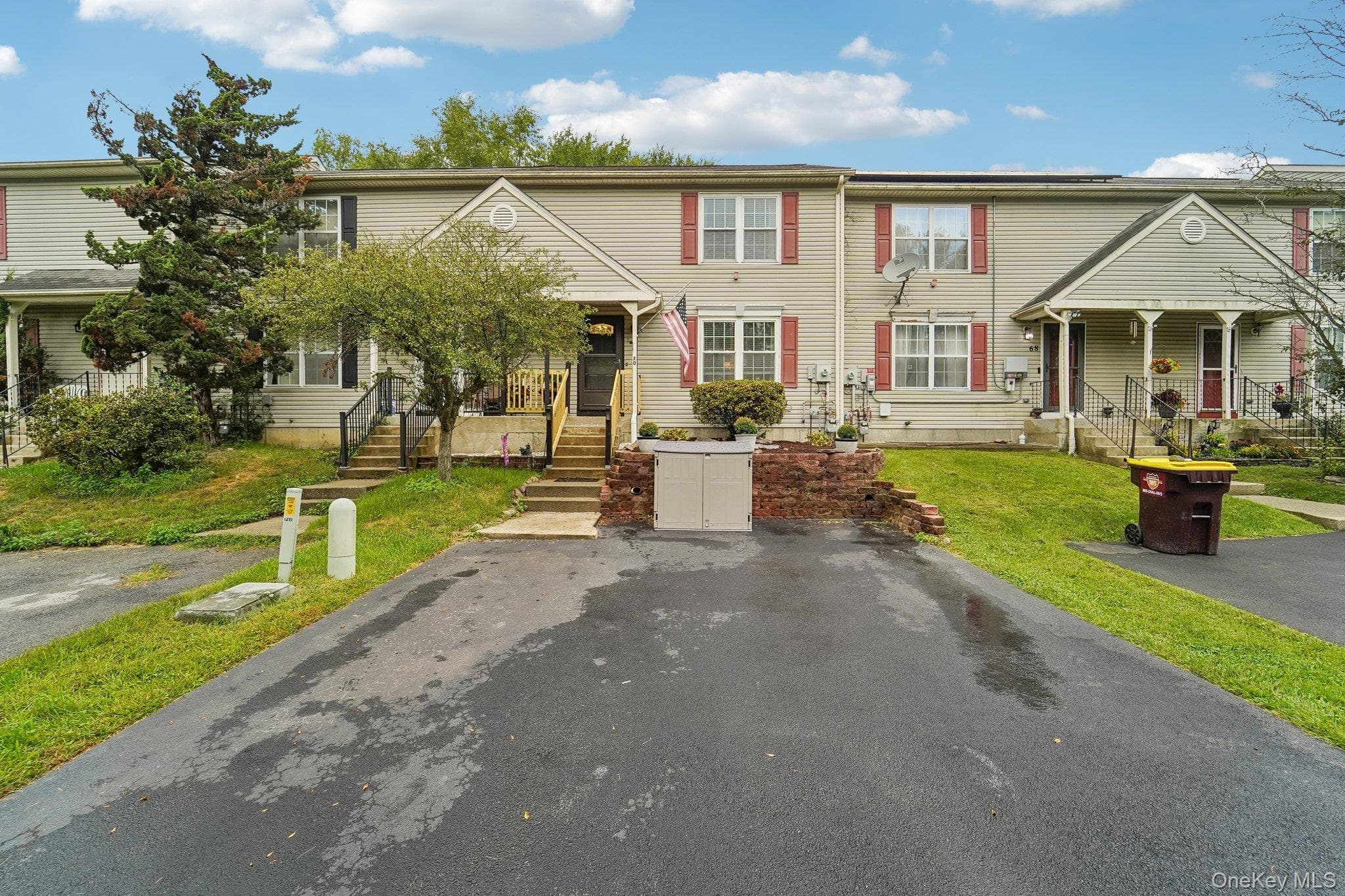 70 Darin Road photo 1