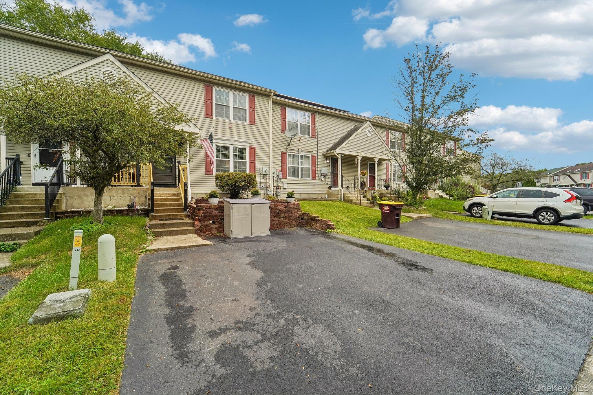 70 Darin Road thumbnail 2