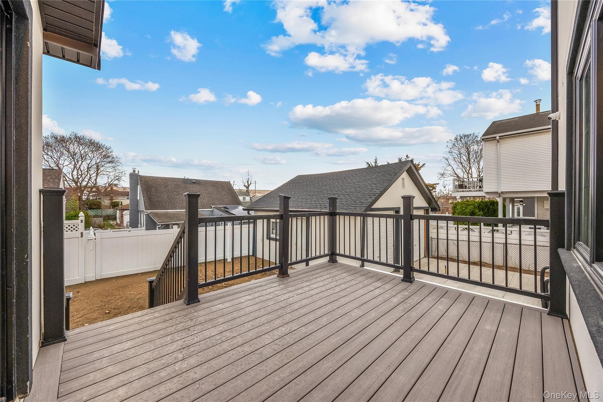 115 Marguerite Avenue thumbnail 36