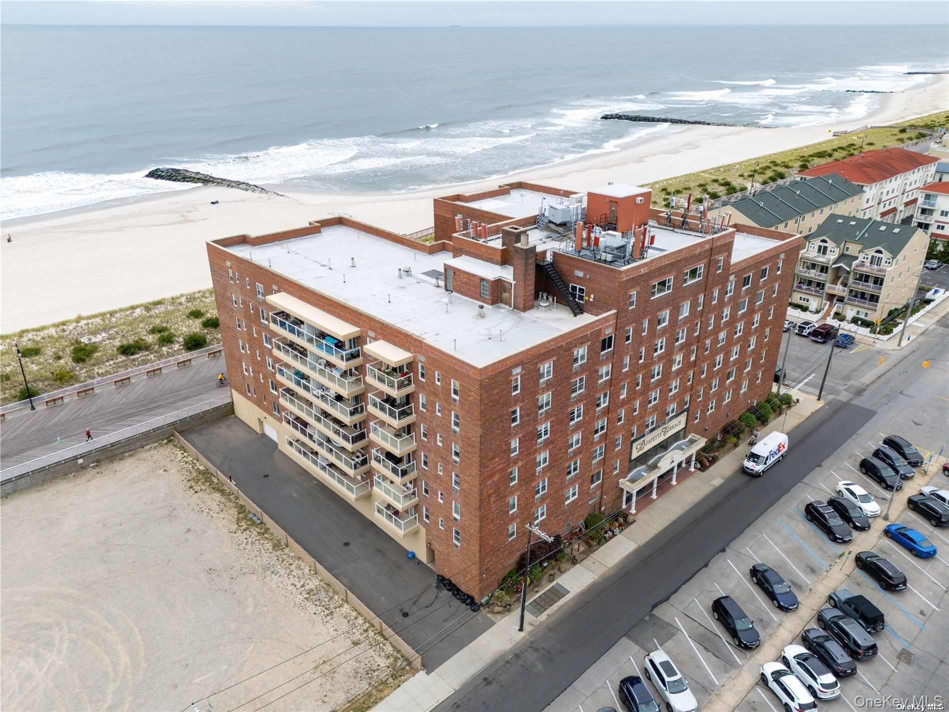 370 W Broadway Unit: 3M thumbnail 23