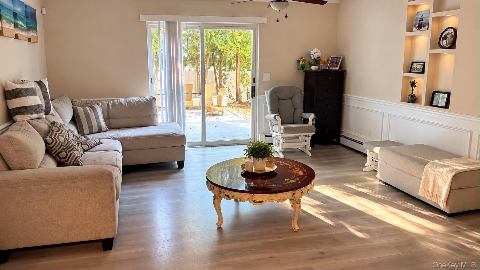 64 Babylon Street, Mastic