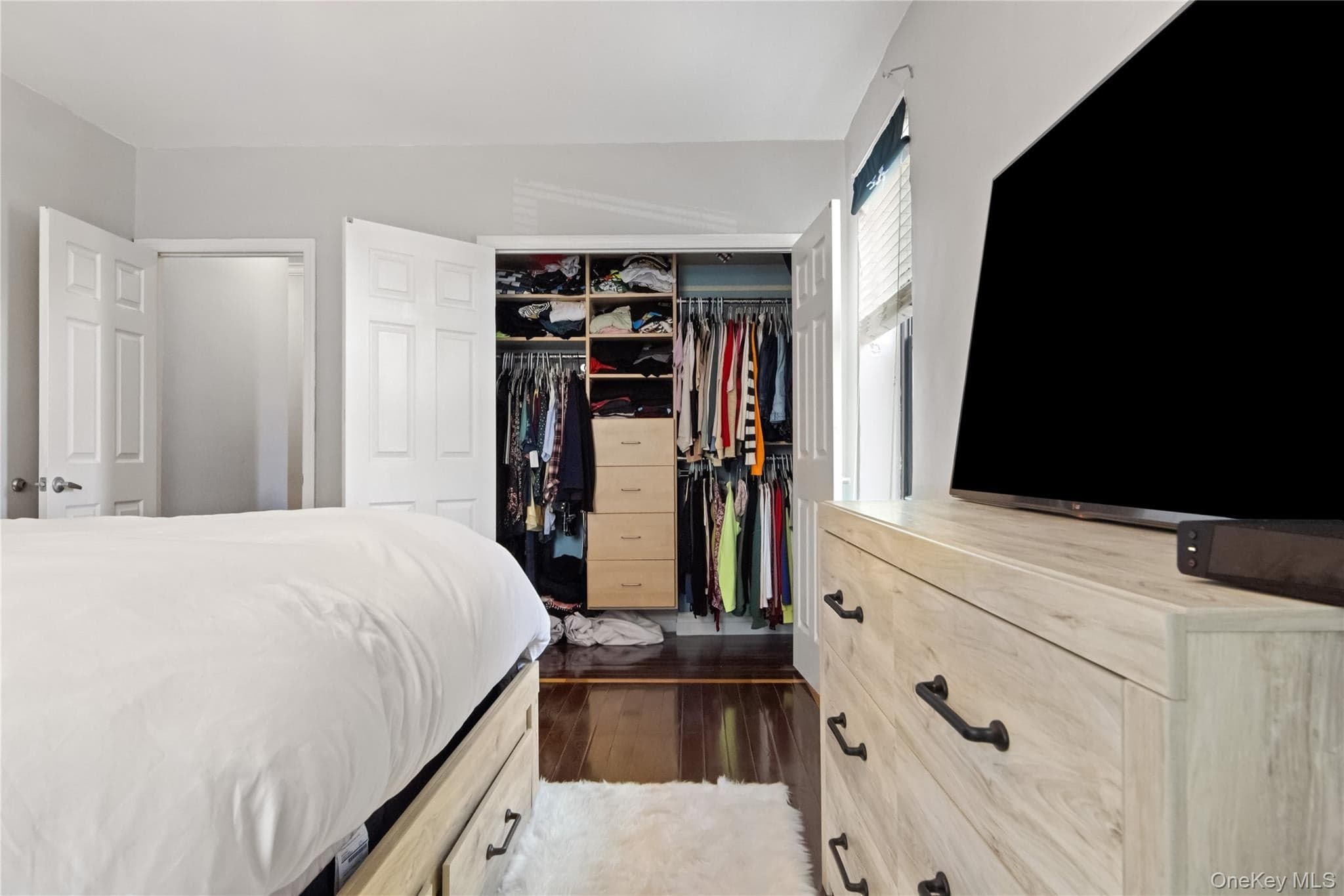 470 N Broadway Unit: B23 thumbnail 9