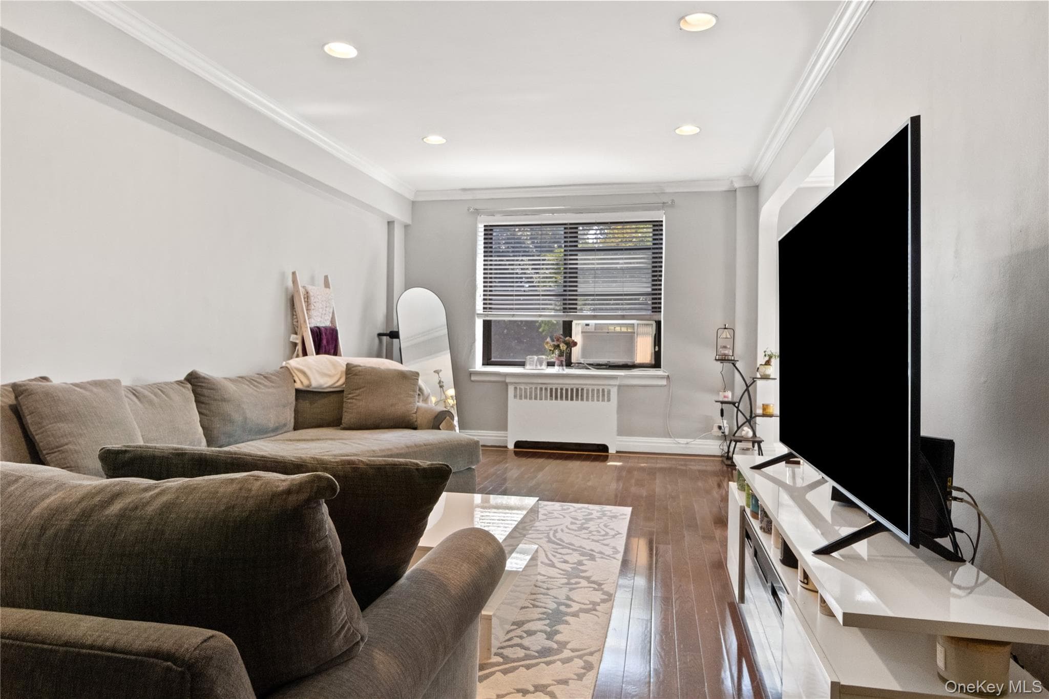 470 N Broadway Unit: B23 thumbnail 7