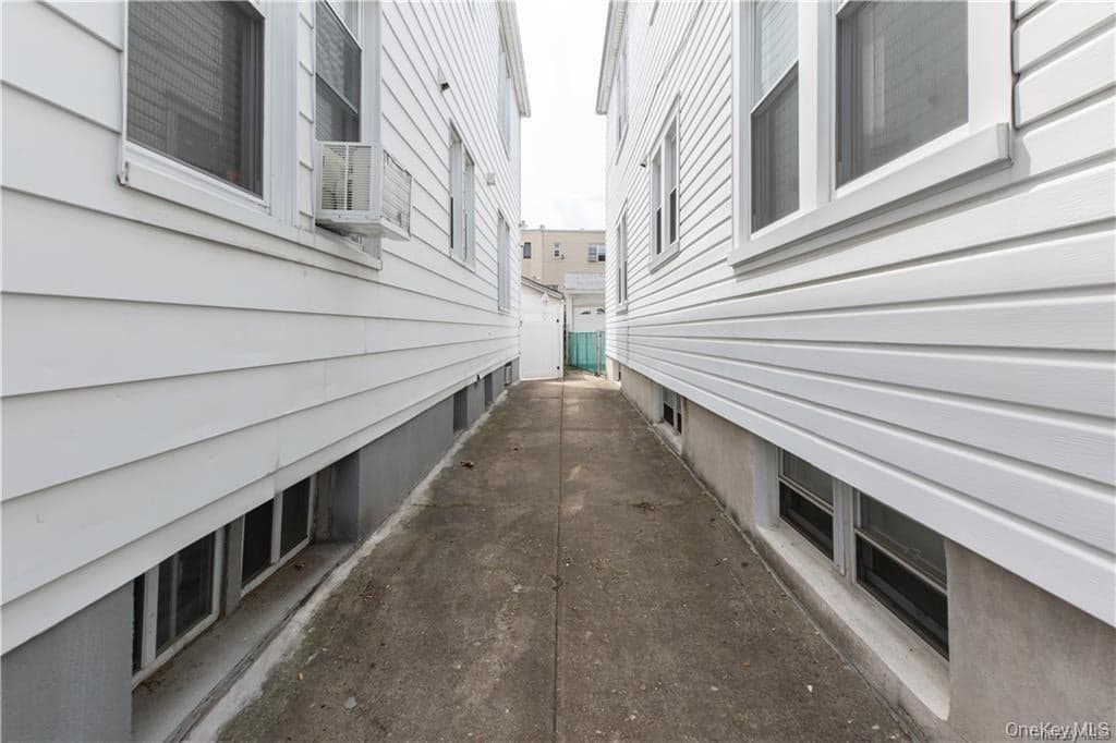 1845 Tomlinson Avenue thumbnail 24