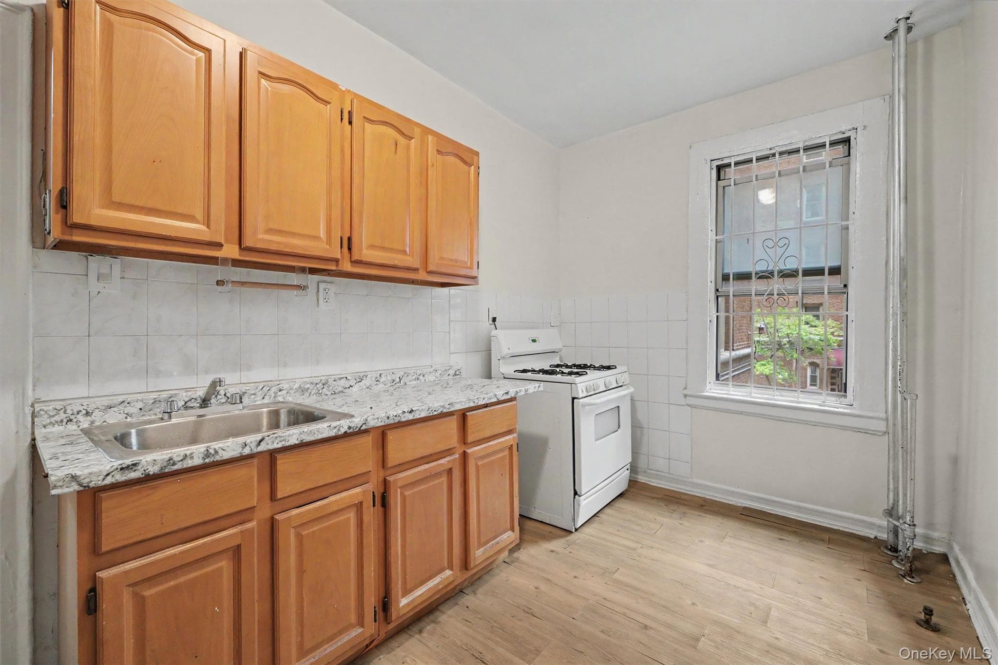 940 Grand Concourse Unit: 2J thumbnail 7