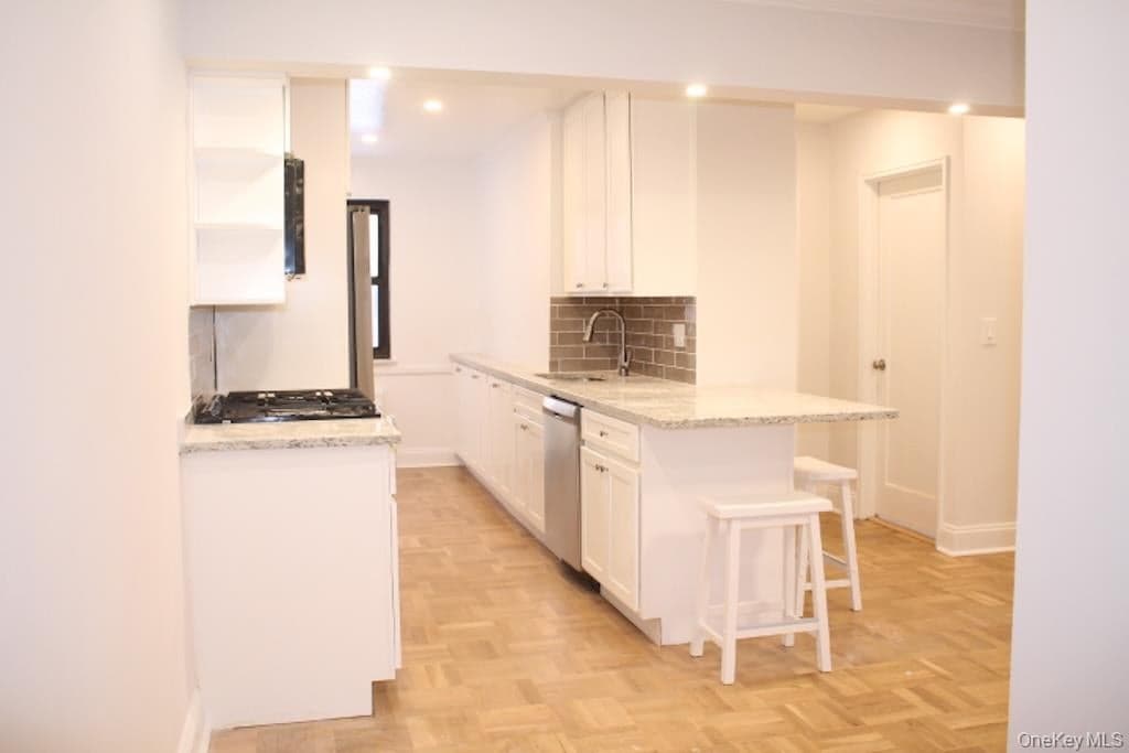 50 White Oak Street Unit: 1C thumbnail 6