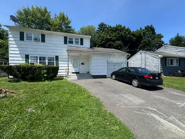 325 West Street photo 1