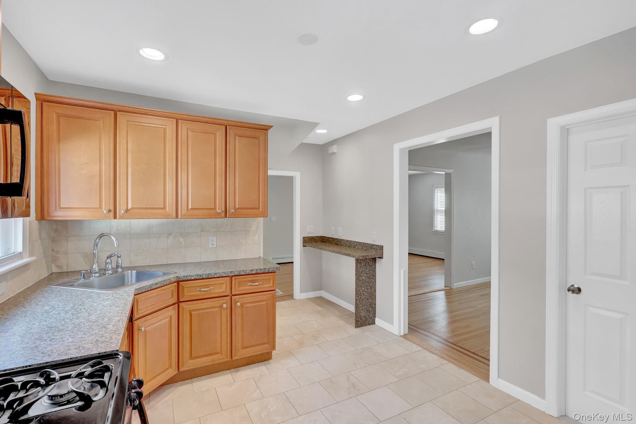 53 Watts Place thumbnail 24