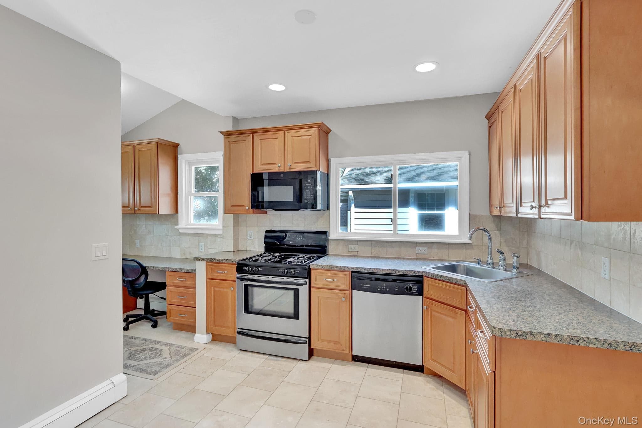 53 Watts Place thumbnail 21
