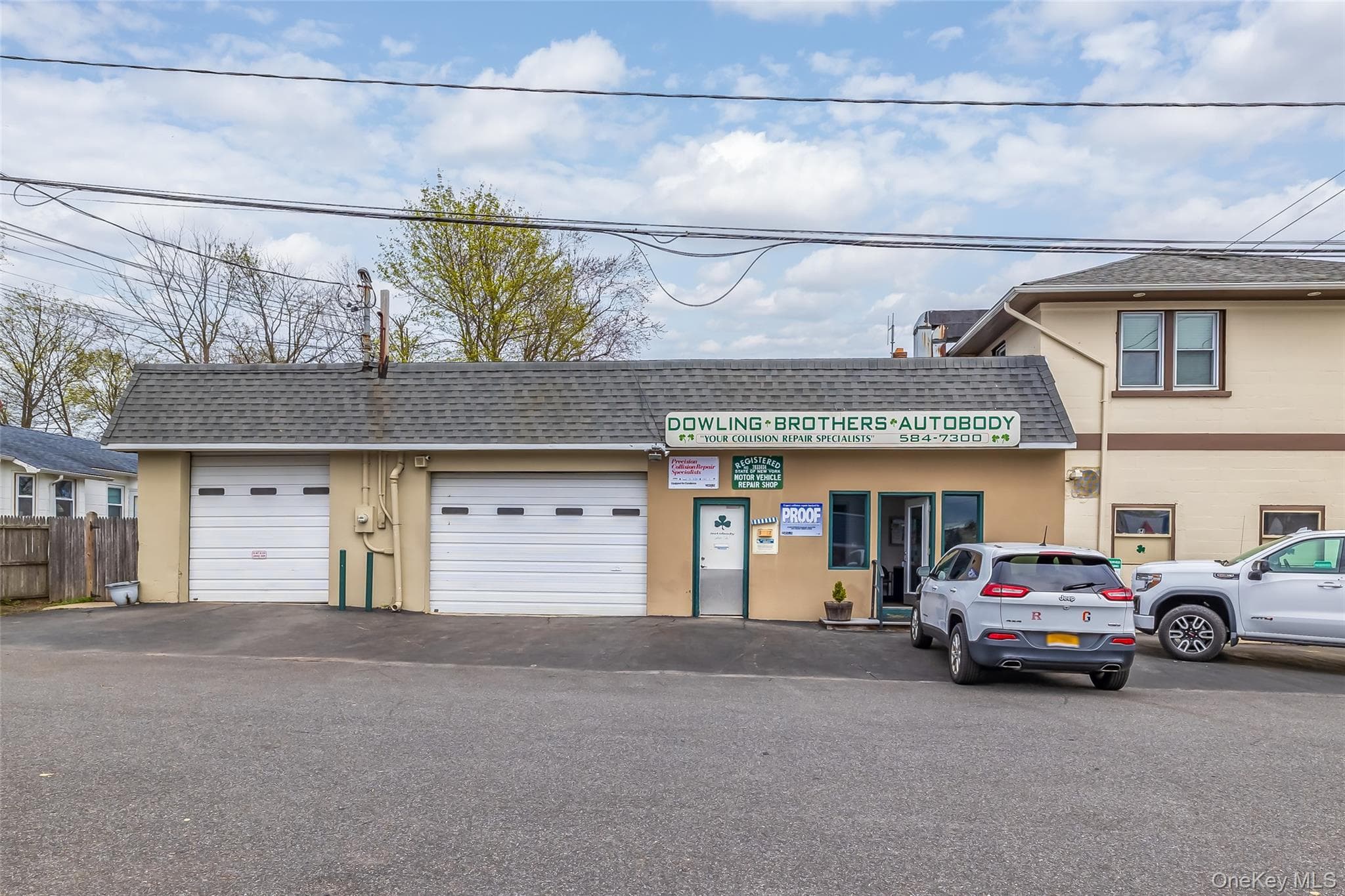 400 Lake Avenue thumbnail 4