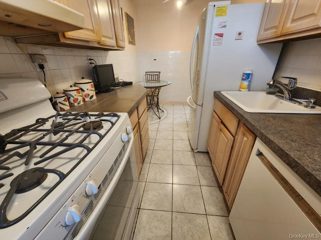 2251 Plumb 1st Street Unit: 6B thumbnail 6