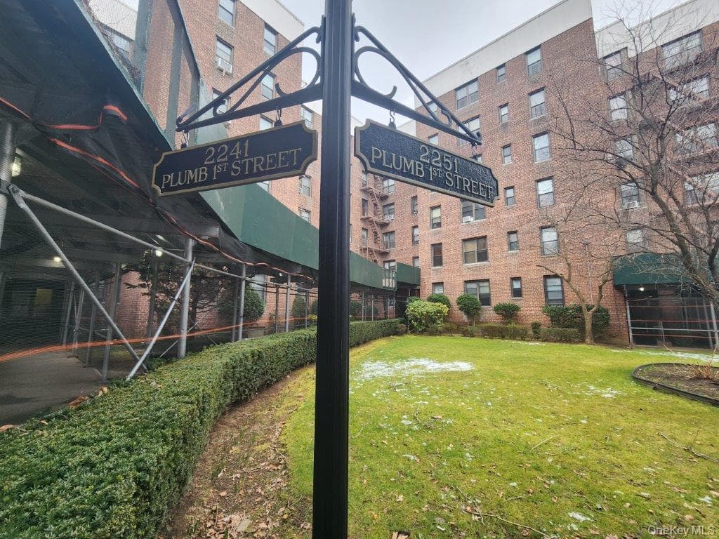 2251 Plumb 1st Street Unit: 6B thumbnail 17