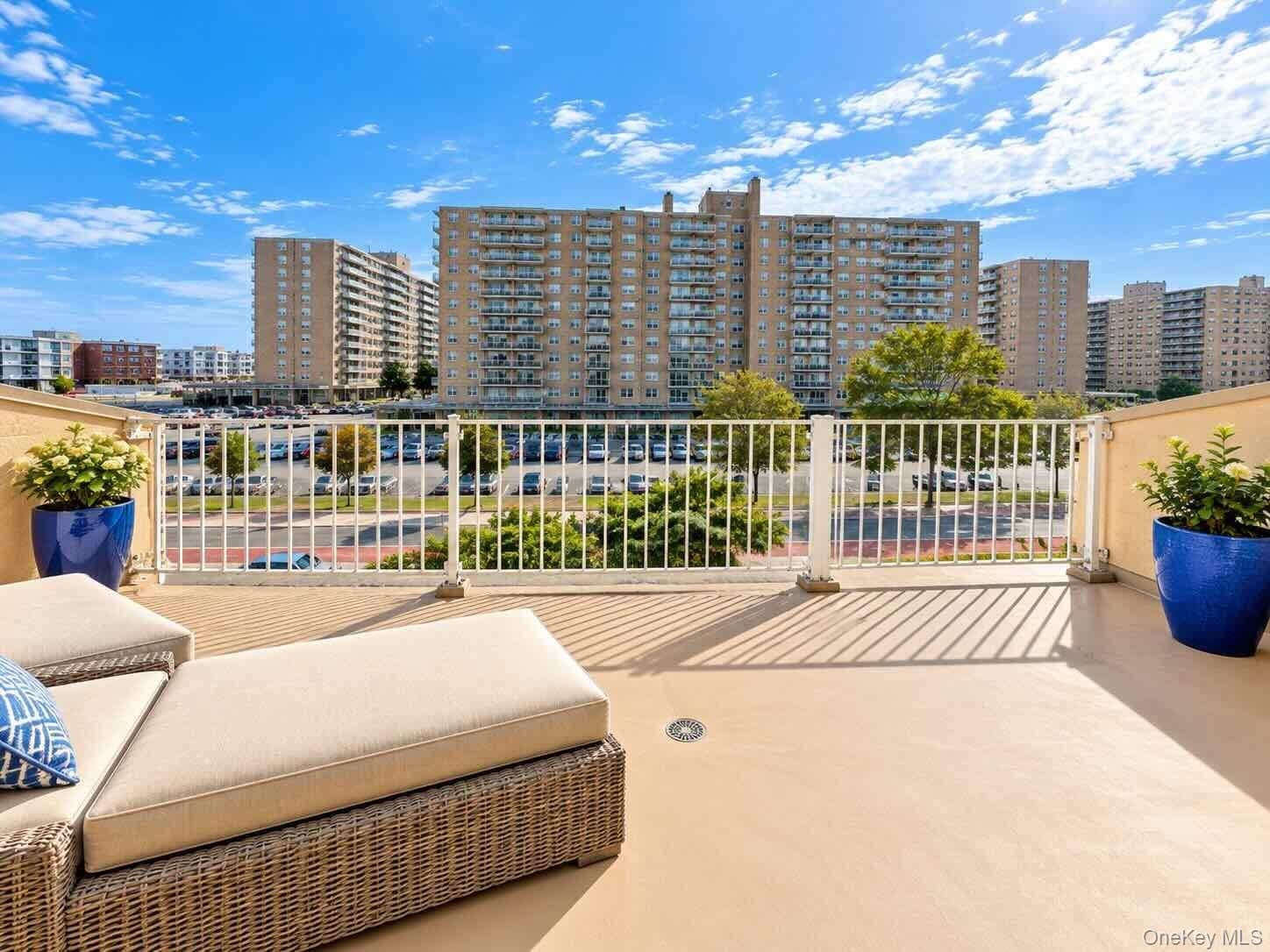10310 Rockaway Beach Boulevard Unit: 3C thumbnail 9