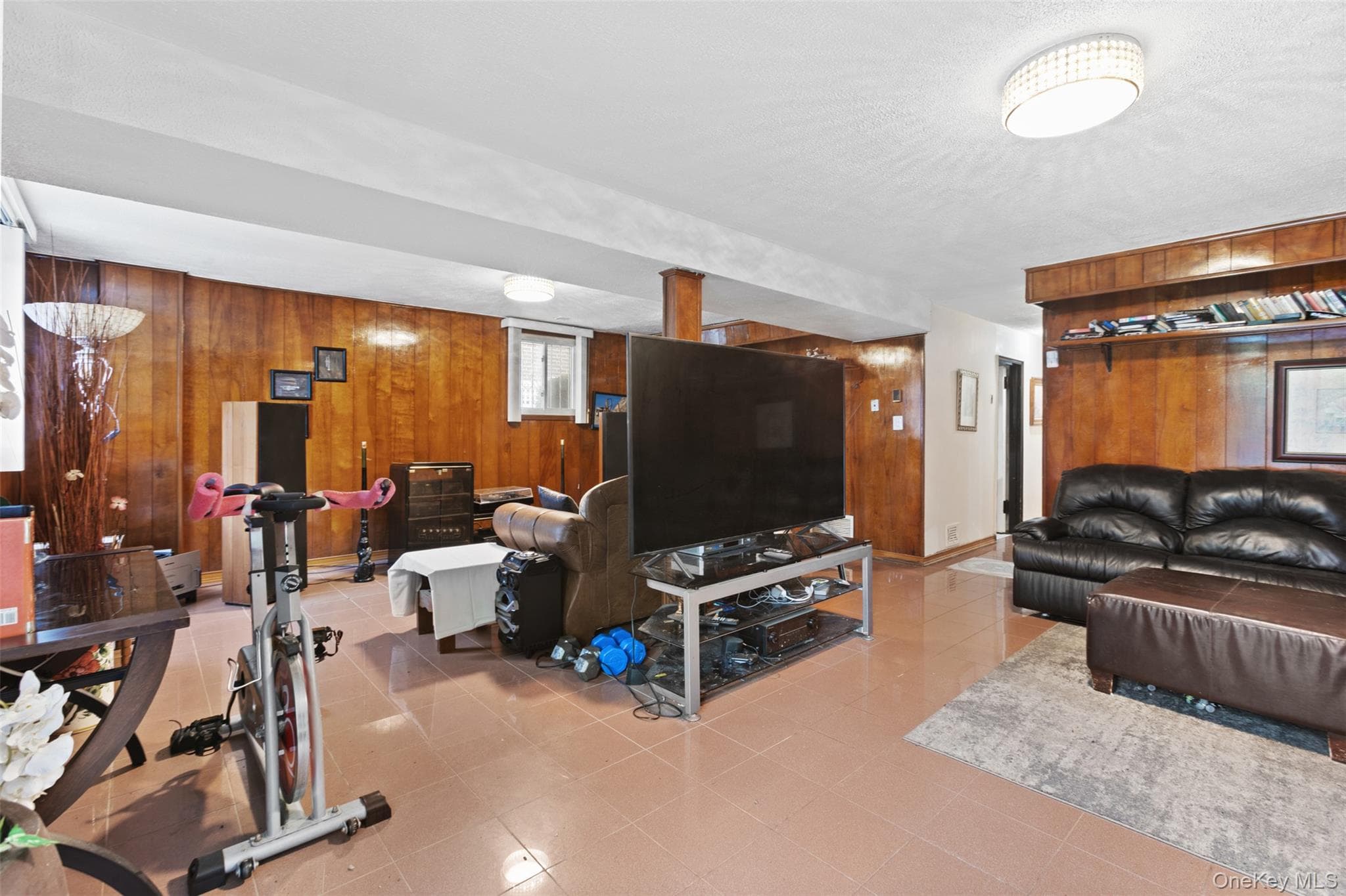 552 Briar Place thumbnail 15