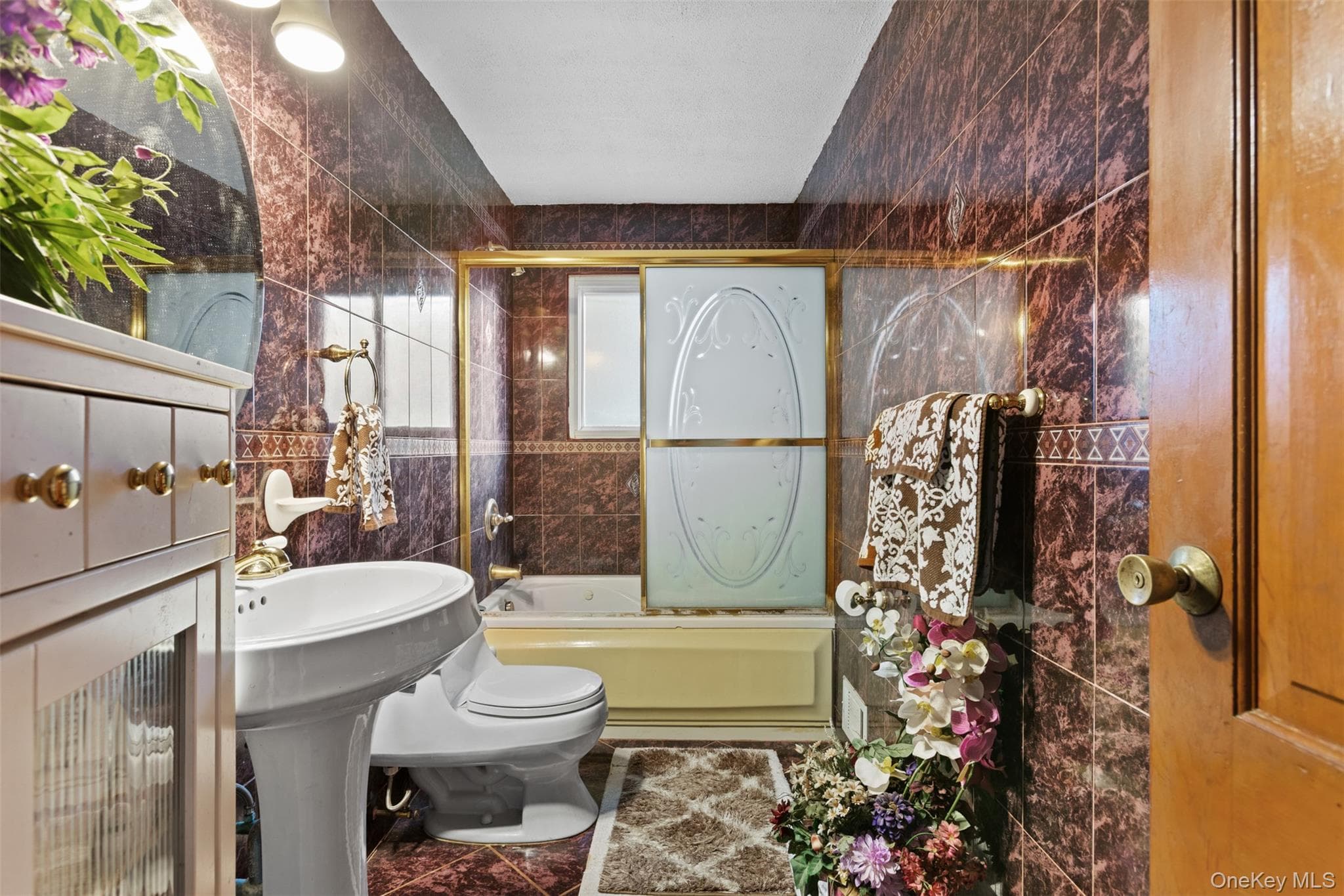 552 Briar Place thumbnail 8