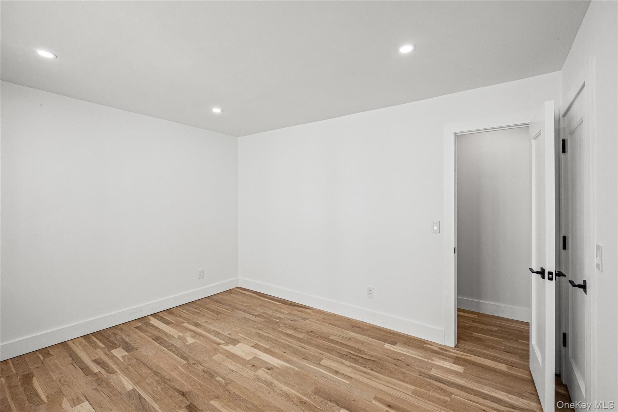 119 Alhambra Road thumbnail 18